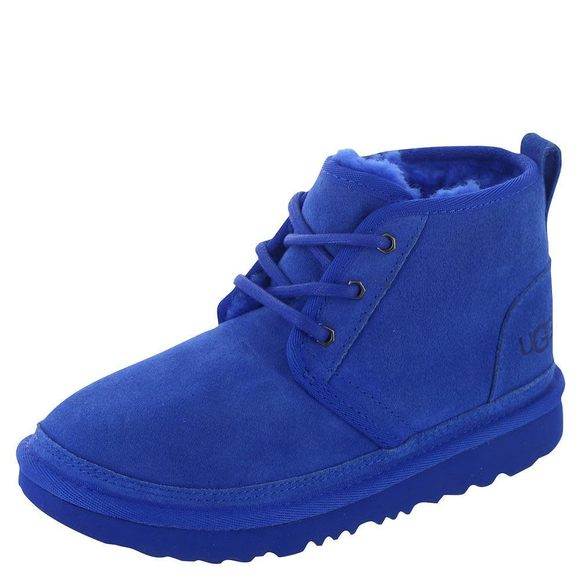 UGG Unisex-Child Neumel Ii Boot, Regal Blue, 13 Little Kid - Picture 1 of 1
